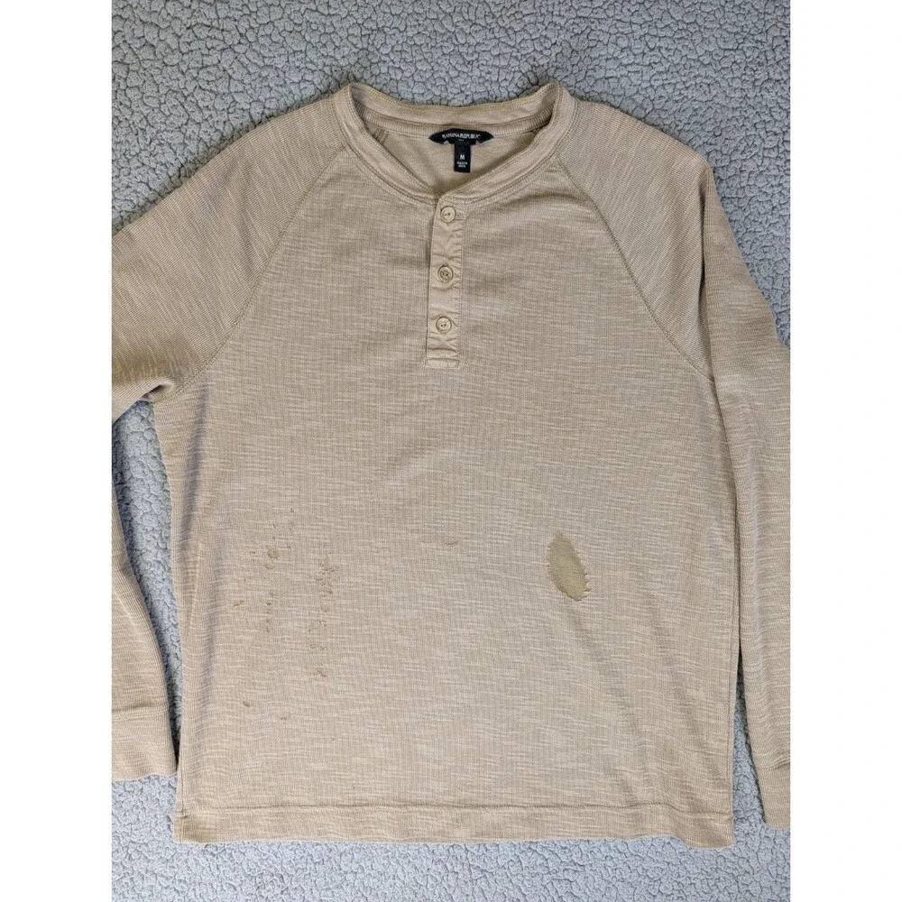 Banana Republic Men's Shirt Brown Henley Distressed Pullover Rugged Casual Med